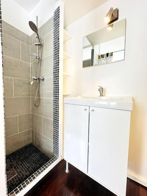 Studio Green Velvet Apartment Laon Exterior photo