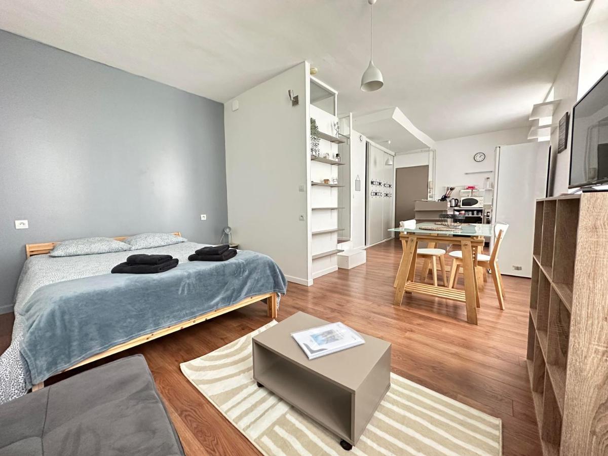 Studio Green Velvet Apartment Laon Exterior photo